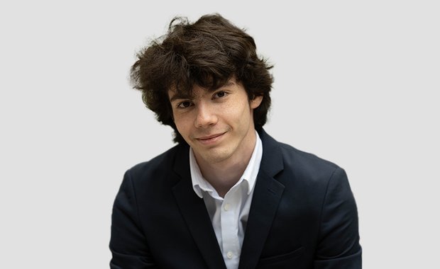 “La bourse de la Fondation ESSEC a été déterminante dans la poursuite de mes études”,Yanis Chefchaouni, étudiant boursier