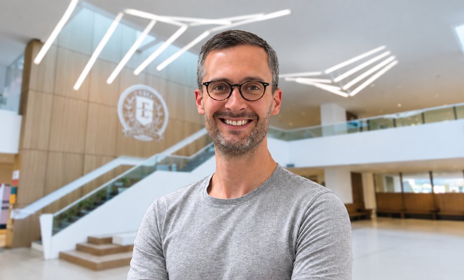 “Une école qui dispose de ressources propres choisit librement ses priorités”.  Guillaume Limare (E07).