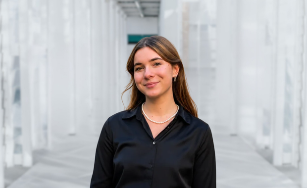 “Thanks to the ESSEC Foundation, I can build my path with peace of mind—and pursue a career that truly aligns with who I am.” Romane Prunier, need-based scholarship recipient